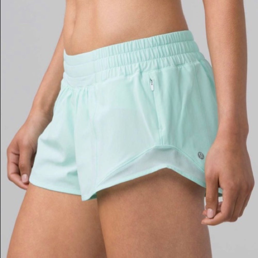Toothpaste Lululemon Hotty Hot Shorts 💚